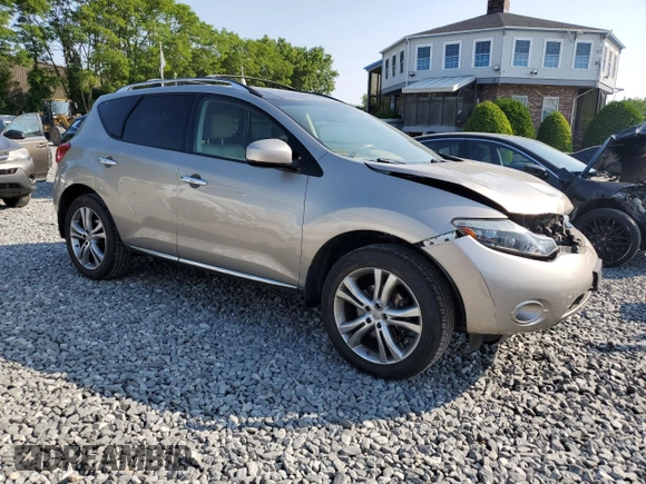 2010 Nissan Murano SL z VIN JN8AZ1MW2AW125891, wystawiony jako Copart lot #59665025 z przebiegiem 82 680 mil mil oraz Czysty tytuł • Clean title. Historia ofert i sprzedaży dostępna na DreamBid. Obrazek 4.