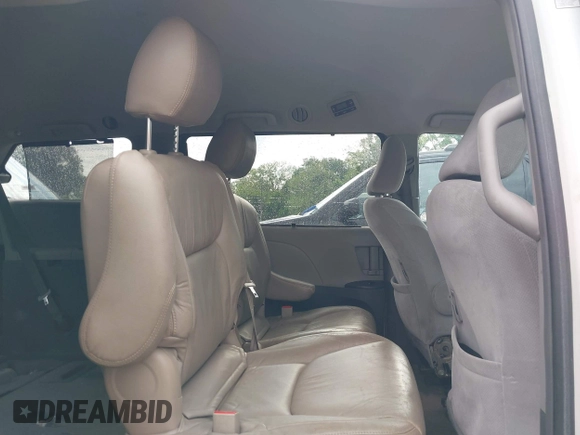 2017 Toyota Sienna LE Auto Access Seat with VIN 5TDKZ3DC0HS825095, listed as a IAAI auction lot 42222054 with 318,349 mi miles and . Bid and sale history available at DreamBid. Image 8.
