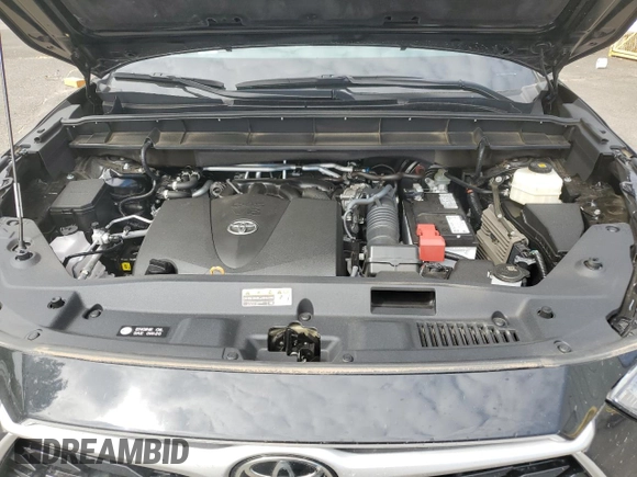 2022 Toyota Highlander LE with VIN 5TDBZRBH5NS193739, listed as a Copart auction lot 59274444 with 13,804 mi miles and Salvage title. Bid and sale history available at DreamBid. Image 13.