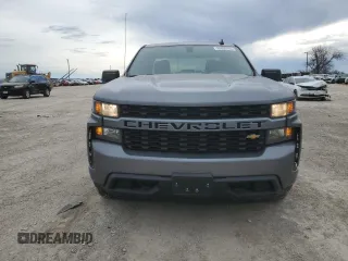 2020 Chevrolet Silverado 1500 Custom with VIN 1GCRWBEH3LZ332479, listed as a Copart auction lot 88809145 with 54,834 mi miles and Salvage Title. Bid and sale history available at carsss.com. Image 5.