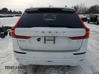 2022 Volvo XC60 Recharge Plug-In Hybrid Inscription with VIN YV4H60DL5N1064197, listed as a Copart auction lot 44793995 with 8,632 mi miles and Salvage Title. Bid and sale history available at carsss.com. Image 6.