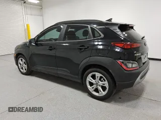 2023 Hyundai Kona SEL с VIN KM8K62AB5PU964272, выставлен на аукционе Copart как лот 52076365 с пробегом 25 090 миль миль и Чистый • Clean title. История ставок и продаж доступна на DreamBid. Изображение 2.