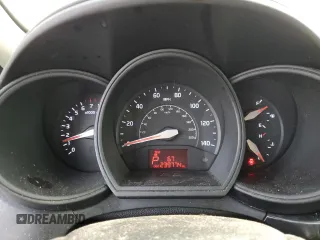 2017 Kia Rio LX z VIN KNADM4A38H6013560, wystawiony jako Copart lot #66905094 z przebiegiem 239 774 mil mil oraz Szkody całkowita. Historia ofert i sprzedaży dostępna na DreamBid. Obrazek 9.