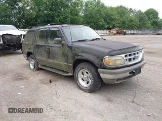 1996 Ford Explorer XL с VIN 1FMDU34X7TZB67613, выставлен на аукционе IAAI как лот 42513644 с пробегом 169 502 миль миль и . История ставок и продаж доступна на DreamBid. Изображение 1.