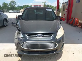 2013 Ford C-Max SE z VIN 1FADP5AUXDL511432, wystawiony jako IAAI lot #42314733 z przebiegiem 140 616 mil mil oraz . Historia ofert i sprzedaży dostępna na DreamBid. Obrazek 12.