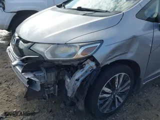 2017 Honda Fit EX with VIN JHMGK5H76HS019836, listed as a IAAI auction lot 41899899 with 78,493 mi miles. Bid and sale history available at carsss.com. Image 6.