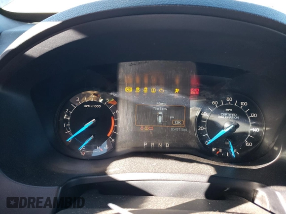2018 Ford Police Interceptor Utility z VIN 1FM5K8AR5JGC56053, wystawiony jako Copart lot #52163585 z przebiegiem 95 421 mil mil oraz Nie do naprawy. Historia ofert i sprzedaży dostępna na DreamBid. Obrazek 9.