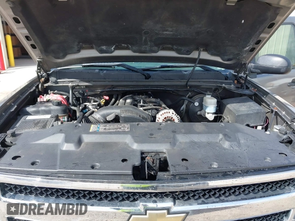 2007 Chevrolet Silverado 1500 LT w/1LT with VIN 2GCEC19J771721896, listed as a IAAI auction lot 41703914 with 217,121 mi miles. Bid and sale history available at carsss.com. Image 10.