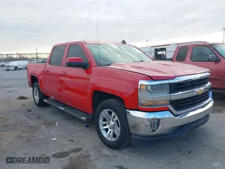 2016 Chevrolet Silverado 1500 LT with VIN 3GCPCREC0GG135790, listed as a IAAI auction lot 41695861 with 256,484 mi miles. Bid and sale history available at carsss.com. Image 1.