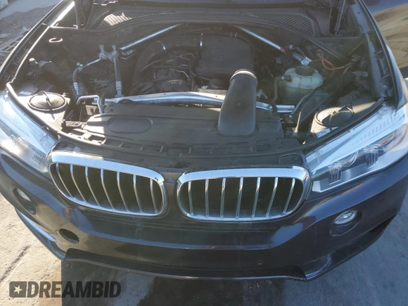 2017 BMW X5 sDrive35i with VIN 5UXKR2C30H0X03897, listed as a Copart auction lot 43432235 with 147,435 mi miles and Clean Title. Bid and sale history available at carsss.com. Image 12.