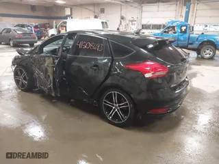 2015 Ford Focus ST with VIN 1FADP3L90FL305407, listed as a IAAI auction lot 41508693 with 172,191 mi miles. Bid and sale history available at carsss.com. Image 3.