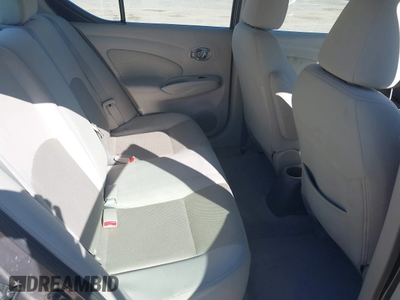 2016 Nissan Versa S with VIN 3N1CN7APXGL829290, listed as a IAAI auction lot 41827934 with 117,765 mi miles and . Bid and sale history available at DreamBid. Image 8.