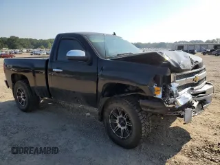 2012 Chevrolet Silverado 1500 LT with VIN 1GCNKSE05CZ189703, listed as a Copart auction lot 68562124 with 130,836 mi miles and Salvage Title. Bid and sale history available at carsss.com. Image 4.