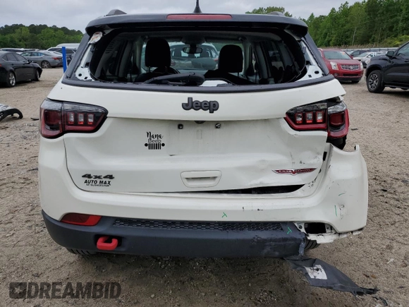 2020 Jeep Compass Trailhawk z VIN 3C4NJDDB1LT122251, wystawiony jako Copart lot #55255875 z przebiegiem 104 462 mil mil oraz Szkoda całkowita • Salvage title. Historia ofert i sprzedaży dostępna na DreamBid. Obrazek 6.