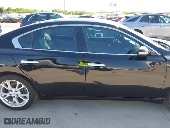 2012 Nissan Maxima SV z VIN 1N4AA5AP7CC845561, wystawiony jako IAAI lot #42006238 z przebiegiem 125 090 mil mil oraz . Historia ofert i sprzedaży dostępna na DreamBid. Obrazek 13.