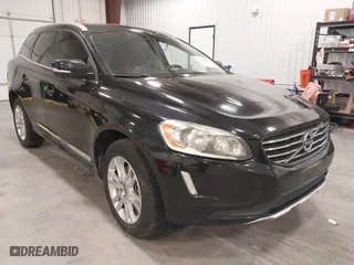 2015 Volvo XC60 T5 Drive-E Premier with VIN YV426MDB9F2590428, listed as a IAAI auction lot 41868159 with 121,282 mi miles. Bid and sale history available at carsss.com. Image 1.