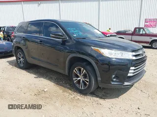 2019 Toyota Highlander LE with VIN 5TDZARFH1KS056471, listed as a IAAI auction lot 42704296 with 120,612 mi miles and . Bid and sale history available at DreamBid. Image 1.