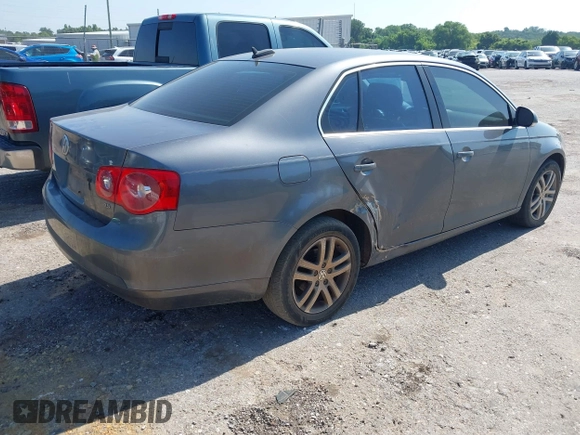 2006 Volkswagen Jetta 2.5L с VIN 3VWDF71K56M629751, выставлен на аукционе IAAI как лот 42796529 с пробегом 156 369 миль миль и . История ставок и продаж доступна на DreamBid. Изображение 4.