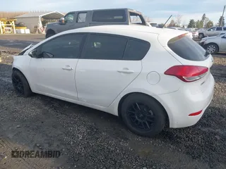 2018 Kia Forte5 LX with VIN KNAFK5A85J5772713, listed as a IAAI auction lot 41147063 with 119,726 mi miles. Bid and sale history available at carsss.com. Image 3.