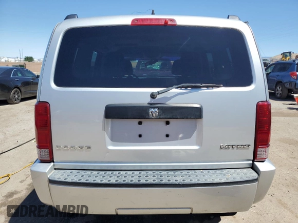 2011 Dodge Nitro Heat z VIN 1D4PT4GK0BW589252, wystawiony jako Copart lot #56869875 z przebiegiem 136 306 mil mil oraz Szkoda całkowita • Salvage title. Historia ofert i sprzedaży dostępna na DreamBid. Obrazek 6.