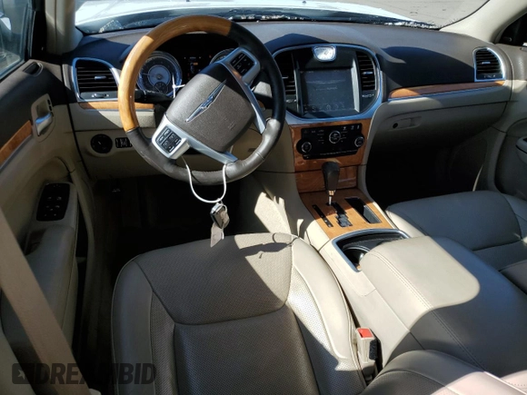 2014 Chrysler 300 C with VIN 2C3CCAKT8EH287743, listed as a Copart auction lot 46525465 with 86,282 mi miles and Salvage Title. Bid and sale history available at DreamBid. Image 8.