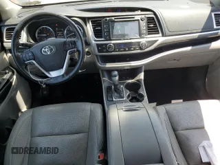 2018 Toyota Highlander Limited z VIN 5TDDZRFH7JS809387, wystawiony jako Copart lot #62198655 z przebiegiem 100 493 mil mil oraz Szkoda całkowita • Salvage title. Historia ofert i sprzedaży dostępna na DreamBid. Obrazek 8.