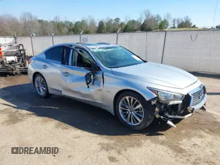 2019 Infiniti Q50 3.0t LUXE with VIN JN1EV7AP0KM519463, listed as a IAAI auction lot 41761435 with 92,044 mi miles. Bid and sale history available at carsss.com. Image 1.