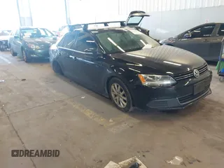 2013 Volkswagen Jetta SE z VIN 3VWDP7AJ7DM399096, wystawiony jako IAAI lot #41889327 z przebiegiem 155 415 mil mil oraz . Historia ofert i sprzedaży dostępna na DreamBid. Obrazek 1.