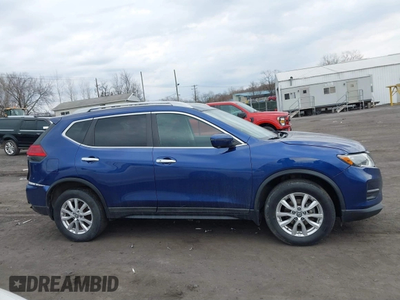 2017 Nissan Rogue SL with VIN 5N1AT2MV8HC835573, listed as a IAAI auction lot 41782183 with 62,645 mi miles and . Bid and sale history available at carsss.com. Image 13.