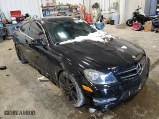2015 Mercedes-Benz C-Class C 250 with VIN WDDGJ4HBXFG402218, listed as a Copart auction lot 45264425 with 66,481 mi miles and Non Repairable. Bid and sale history available at carsss.com. Image 4.