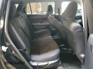 2020 Toyota Highlander L with VIN 5TDCZRBH8LS514044, listed as a Copart auction lot 53037635 with 49,001 mi miles and Salvage title. Bid and sale history available at DreamBid. Image 11.
