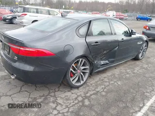 2018 Jaguar XF z VIN SAJBM4FV6JCY54242, wystawiony jako IAAI lot #42031078 z przebiegiem 51 221 mil mil oraz . Historia ofert i sprzedaży dostępna na DreamBid. Obrazek 4.