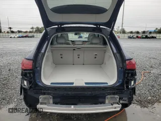 2023 Mercedes-Benz EQE 500 z VIN 4JGGM2CB9PA037236, wystawiony jako Copart lot #41962425 z przebiegiem 2 290 mil mil oraz Nie do naprawy • Non repairable. Historia ofert i sprzedaży dostępna na DreamBid. Obrazek 6.