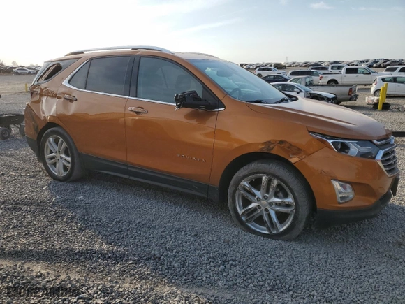 2018 Chevrolet Equinox Premier with VIN 2GNAXMEV1J6114231, listed as a Copart auction lot 48821445 with 137,799 mi miles and Salvage Title. Bid and sale history available at carsss.com. Image 4.
