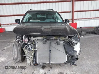 2022 Toyota Highlander LE with VIN 5TDBZRBH7NS240883, listed as a IAAI auction lot 40713152 with 24,374 mi miles and . Bid and sale history available at DreamBid. Image 6.