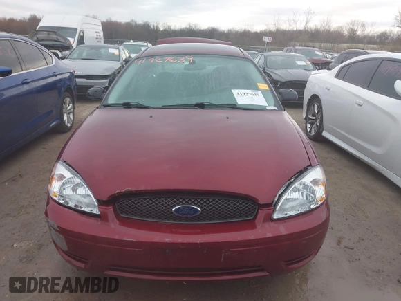 2006 Ford Taurus SE with VIN 1FAFP53U96A105453, listed as a IAAI auction lot 41927639 with 132,670 mi miles. Bid and sale history available at carsss.com. Image 12.