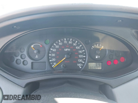 2002 Ford Focus SE with VIN 1FAFP34302W167735, listed as a IAAI auction lot 42056931 with 303,295 mi miles and . Bid and sale history available at carsss.com. Image 7.