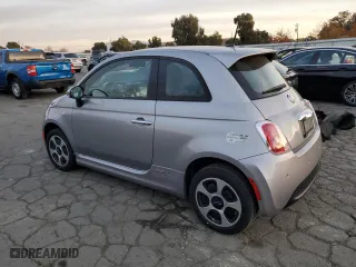 2015 FIAT 500e with VIN 3C3CFFGE4FT672708, listed as a Copart auction lot 80794154 with 75,350 mi miles and Clean Title. Bid and sale history available at carsss.com. Image 2.