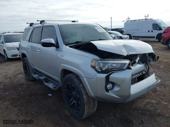 2018 Toyota 4Runner SR5 with VIN JTEZU5JR8J5180205, listed as a IAAI auction lot 41343446 with 83,520 mi miles. Bid and sale history available at carsss.com. Image 1.