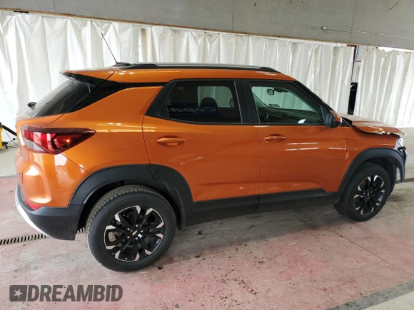 2022 Chevrolet TrailBlazer LT with VIN KL79MRSL7NB038700, listed as a Copart auction lot 59368614 with 34,463 mi miles and Salvage Title. Bid and sale history available at DreamBid. Image 3.