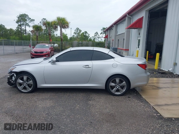 2010 Lexus IS 250 C с VIN JTHFF2C25A2504310, выставлен на аукционе IAAI как лот 42246891 с пробегом 147 636 миль миль и . История ставок и продаж доступна на DreamBid. Изображение 15.