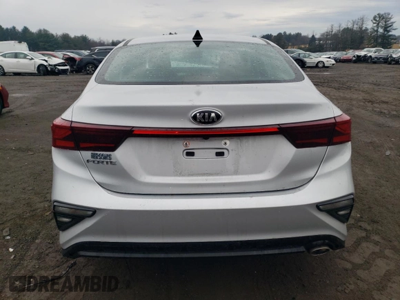 2021 Kia Forte LXS with VIN 3KPF24AD5ME337113, listed as a Copart auction lot 46747595 with 43,552 mi miles and Salvage Title. Bid and sale history available at DreamBid. Image 6.
