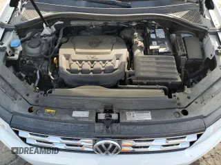 2018 Volkswagen Tiguan SEL z VIN 3VV3B7AX8JM208087, wystawiony jako Copart lot #59563715 z przebiegiem 79 863 mil mil oraz Szkoda całkowita • Salvage title. Historia ofert i sprzedaży dostępna na DreamBid. Obrazek 12.