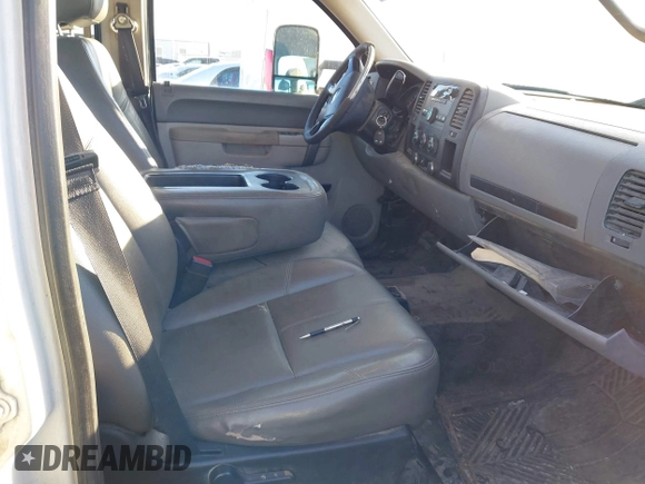 2013 Chevrolet Silverado 1500 with VIN 3GCPCPEA3DG321273, listed as a IAAI auction lot 41623028 with 70,519 mi miles and . Bid and sale history available at DreamBid. Image 5.