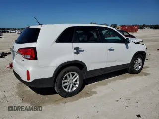 2015 Kia Sorento LX with VIN 5XYKT3A66FG561780, listed as a Copart auction lot 47789405 with 46,635 mi miles and Salvage Title. Bid and sale history available at DreamBid. Image 3.