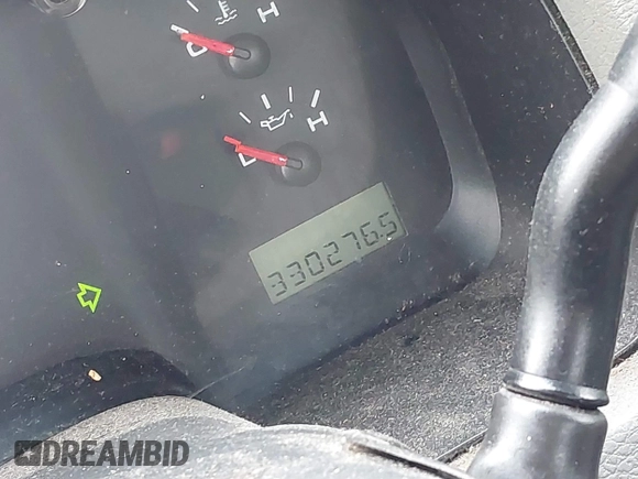 2008 Ford F-150 STX z VIN 1FTRX12W98FC33166, wystawiony jako IAAI lot #41613296 z przebiegiem 330 276 mil mil oraz . Historia ofert i sprzedaży dostępna na DreamBid. Obrazek 12.