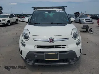 2014 FIAT 500L Trekking with VIN ZFBCFADH0EZ010311, listed as a Copart auction lot 62334095 with 139,917 mi miles and Salvage title. Bid and sale history available at DreamBid. Image 5.