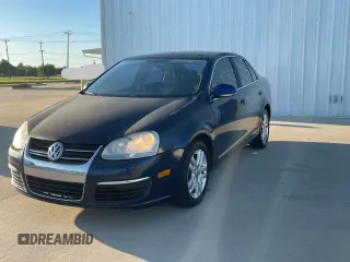 2007 Volkswagen Jetta 2.5 with VIN 3VWRF71K07M133263, listed as a Copart auction lot 57188265 with 136,825 mi miles and Clean title. Bid and sale history available at DreamBid. Image 2.