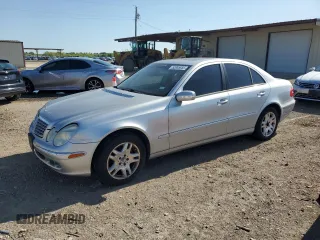 2005 Mercedes-Benz E-Class 3.2L with VIN WDBUF65J95A663622, listed as a Copart auction lot 52005855 with 121,019 mi miles and Clean Title. Bid and sale history available at carsss.com. Image 1.