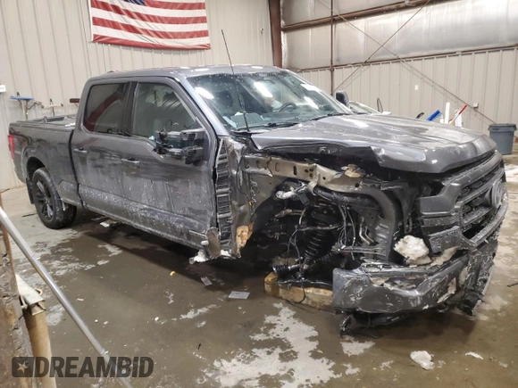 2022 Ford F-150 XL with VIN 1FTFW1ED4NFB52006, listed as a Copart auction lot 46132105 with 39,794 mi miles and Salvage Title. Bid and sale history available at DreamBid. Image 4.